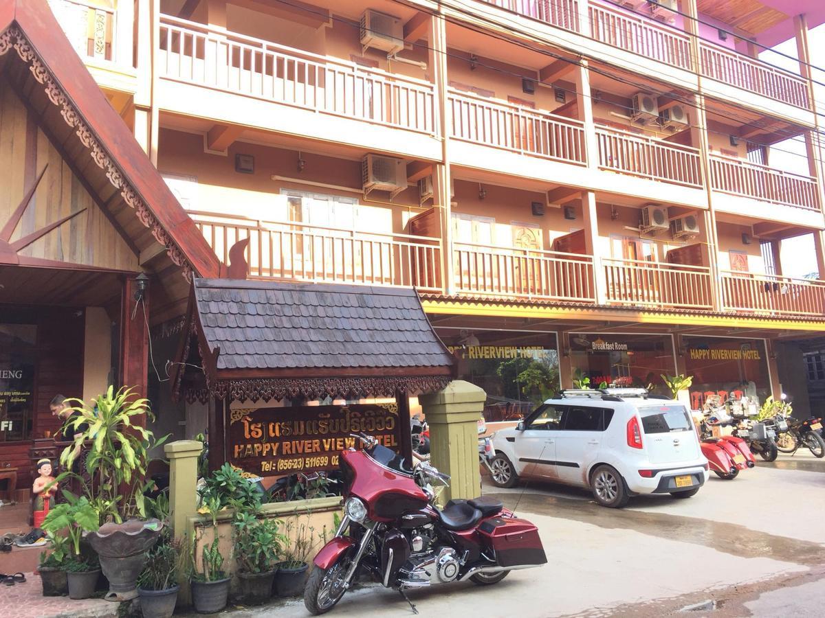 Happy River View Hotel Vang Vieng Exteriör bild